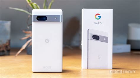 Google Pixel 8a kutusunun rengi ve hızlı şarj özelliği